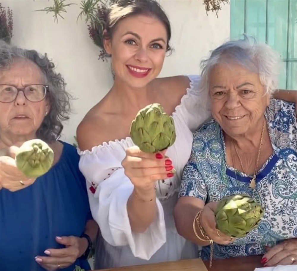 Authentic Spanish Cooking Class with Andalusian Gramma / Cook with Abuela
