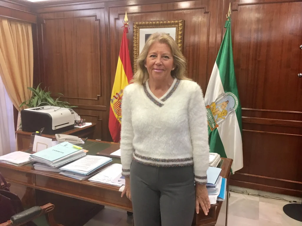 Mayor Muñoz has always denied any knowledge of her husband or her stepson's alleged criminal activity. 