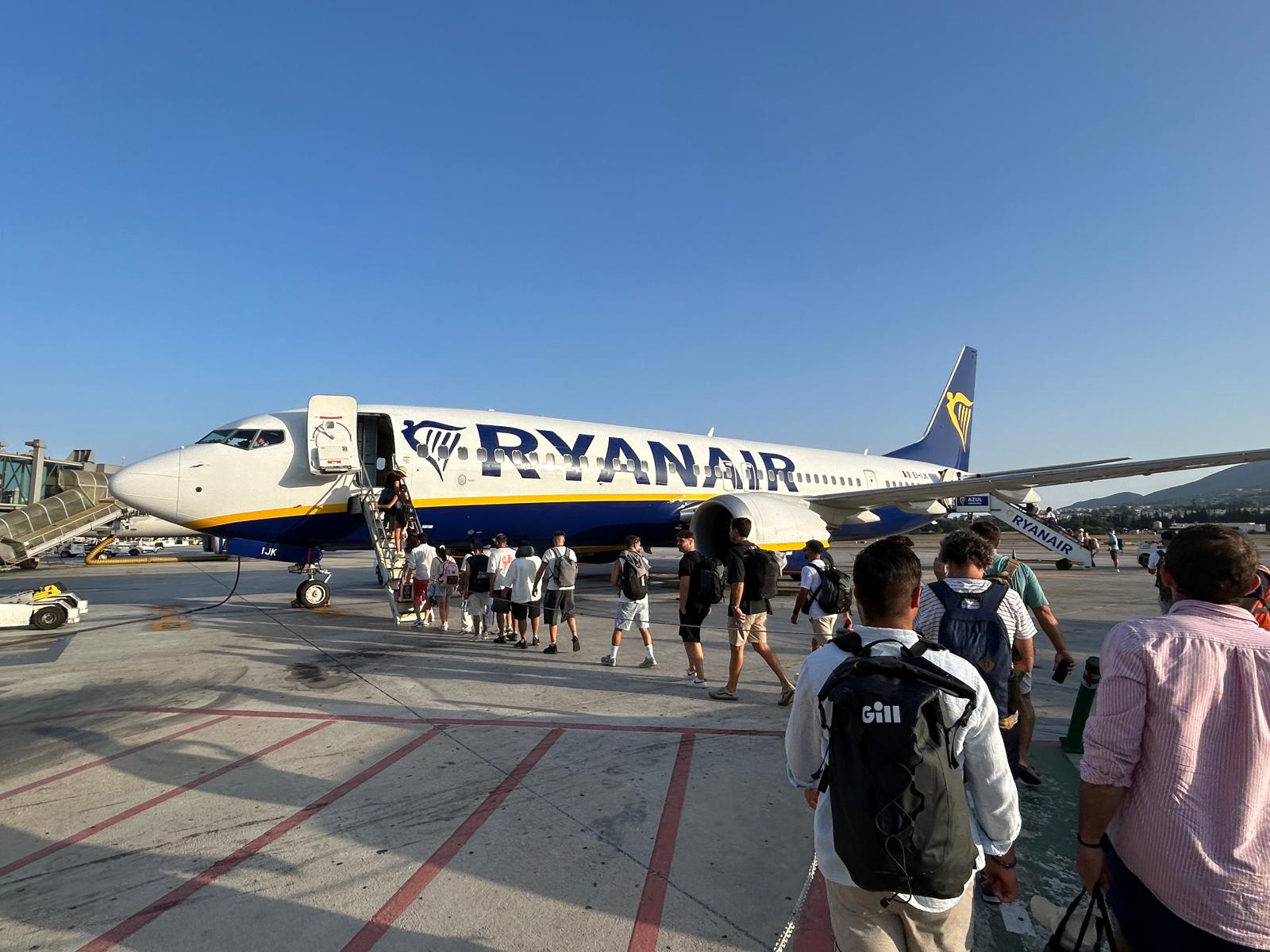 Airport strikes in Spain threaten travel chaos over Easter – including ...