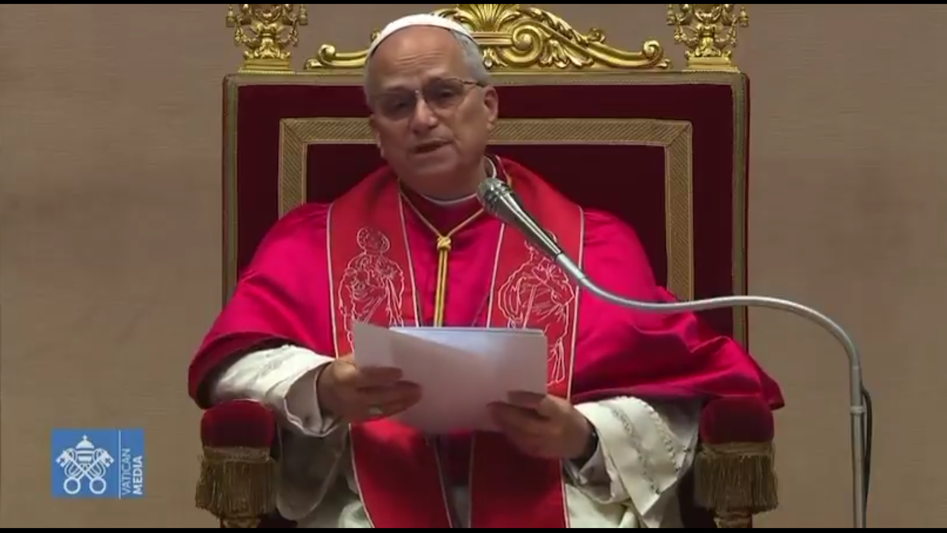 Pope Leo XIV greeting pilgrims ahead of his planned apostolic journey to Spain in June 2026